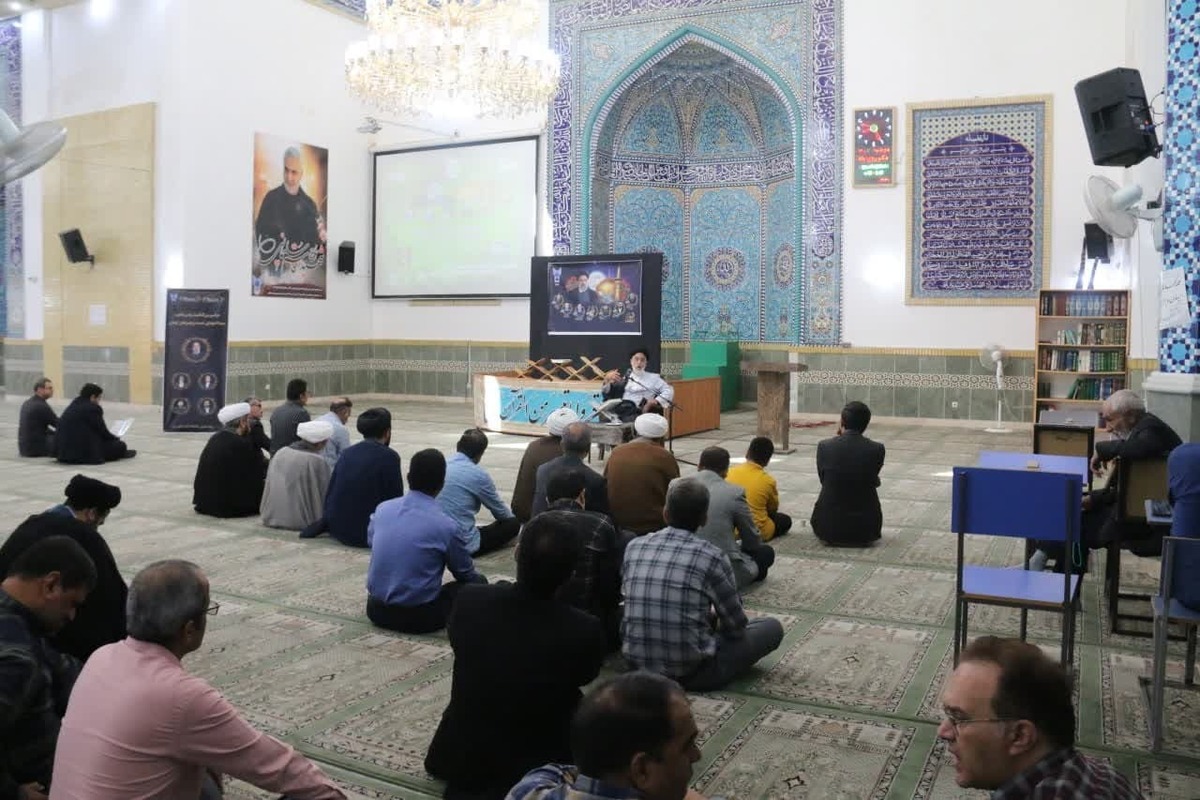 مردمداری و تواضع ویژگی بارز شهید رئیسی بود