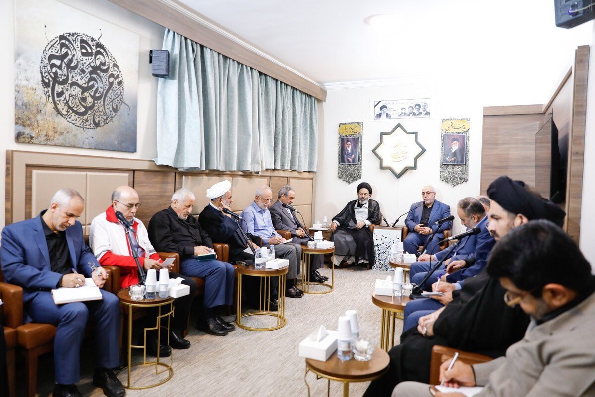 شعبههای اخذ رای برای حجاج در عربستان ۲۲ هزار زائر به زیارت روضه شریف مشرف شدند