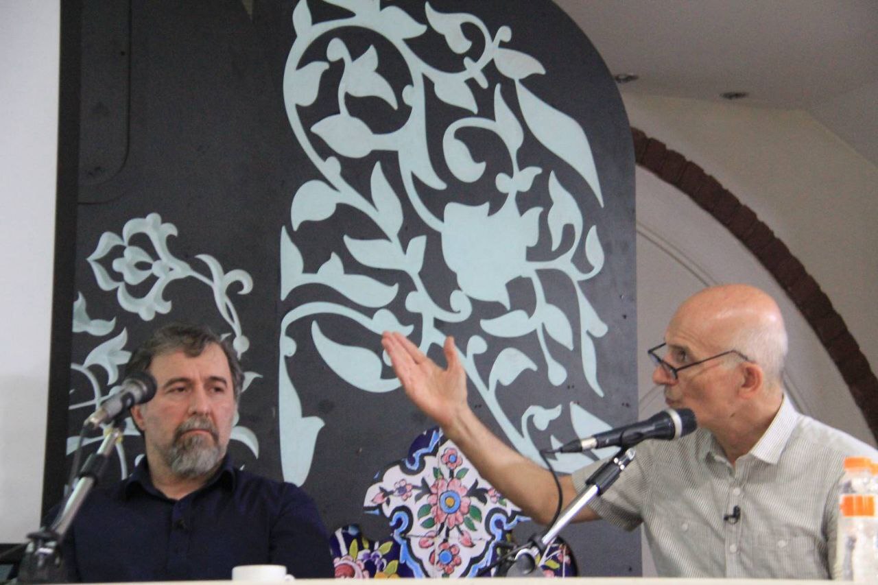 متفکران ما، اصلاً فرصتی برای بیان مسئلههای جامعه دارند؟! متفکران ما، اصلاً فرصتی برای بیان مسئلههای جامعه دارند؟!