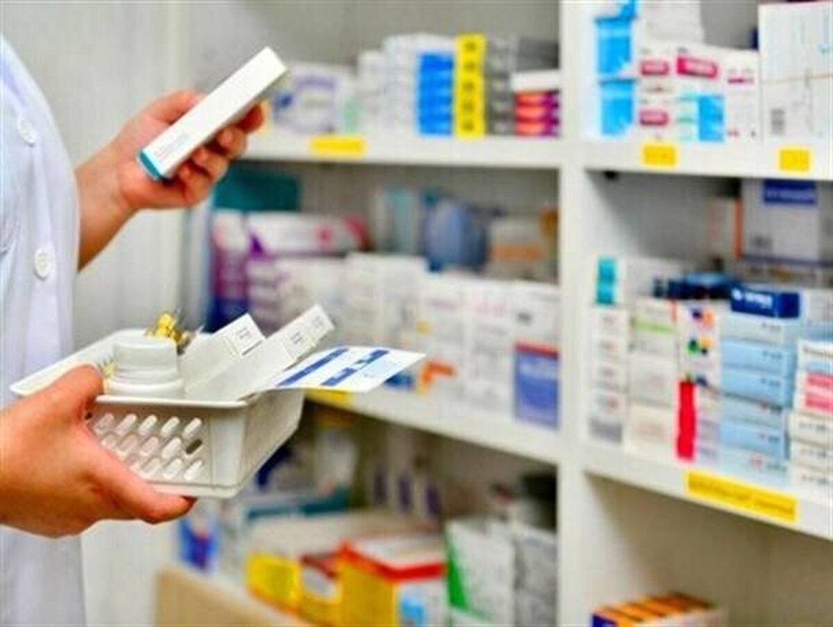 تجویز داروهای خارج از فهرست رسمی دارویی ایران تخلف است