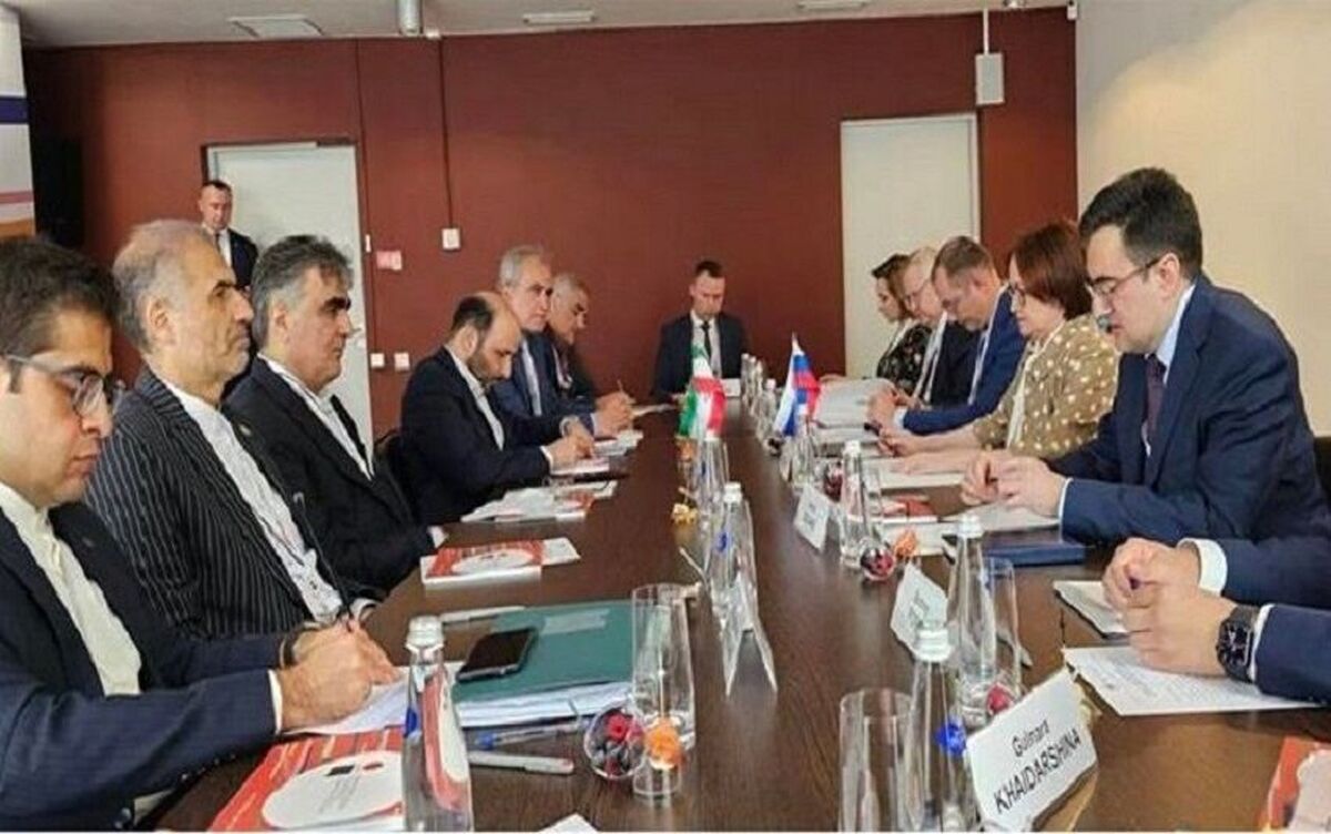 توسعه همکاریهای بانکی و مالی ایران و روسیه در چارچوب بریکس