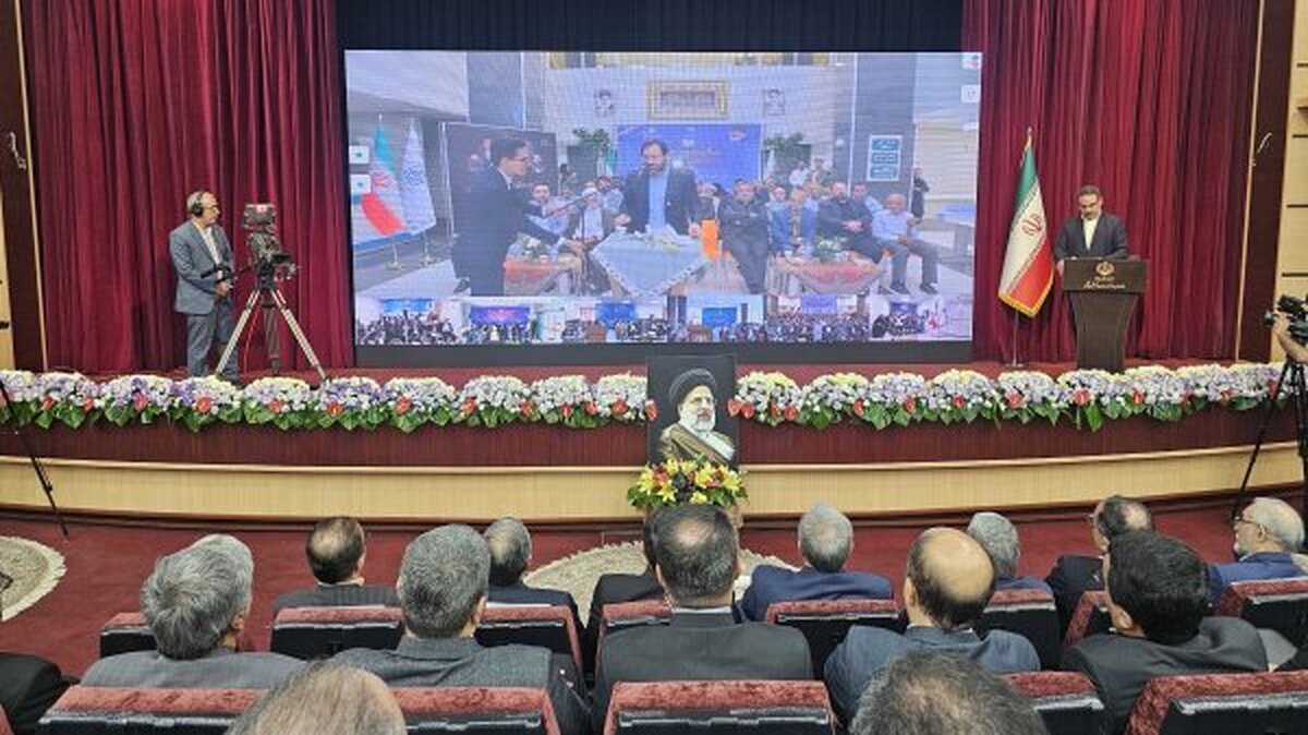 بهرهبرداری از ۶۷۸ پروژه بهداشتی و درمانی با زیربنای ۴۰۰ هزار متر مربع در کشور
