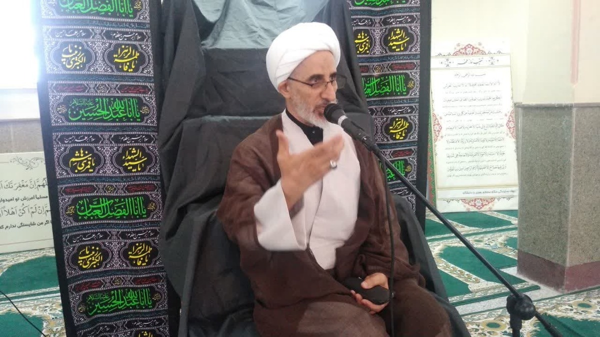 آلودگی خواص به شهوتپرستی و مقامخواهی واقعه کربلا را رقم زد
