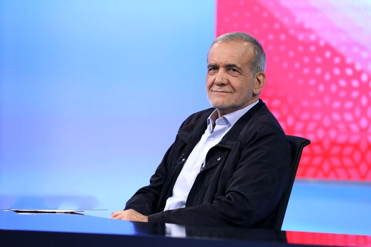 یوسفی: تحلیف پزشکیان ۹ مرداد برگزار میشود