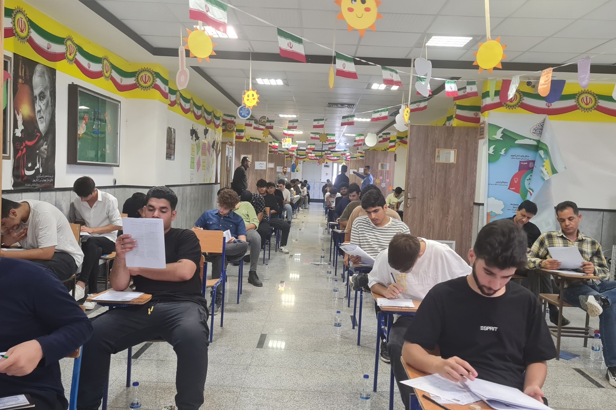 ماراتُن هزاران داوطلب لنجانی در کنکور سراسری ۱۴۰۳