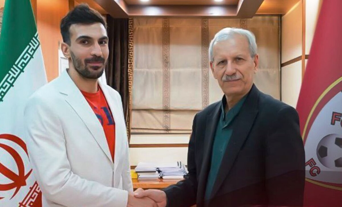 مهاجم ملوان به فولاد خوزستان پیوست