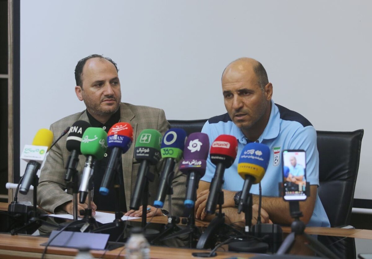 نادری: کم آوردن ایران مقابل برزیل در ۴۰ ثانیه مانده به پایان بازی عقبه دارد/ مبلغ پاداشها ناچیز است