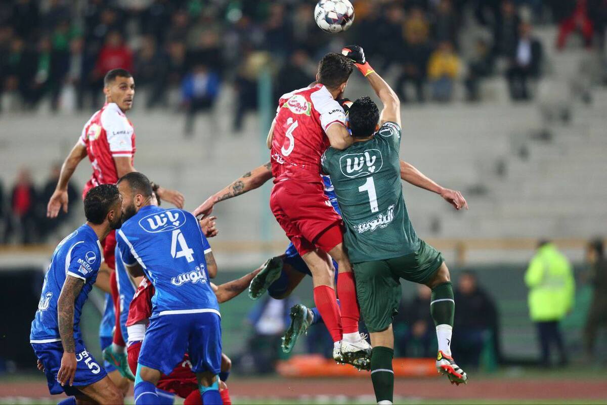 سیدصالحی: رضاییان آماده اما قیمتش بالاست بازیکنانی بمب نقل و انتقالات شدند که نیمفصل هم درخشش نداشتند