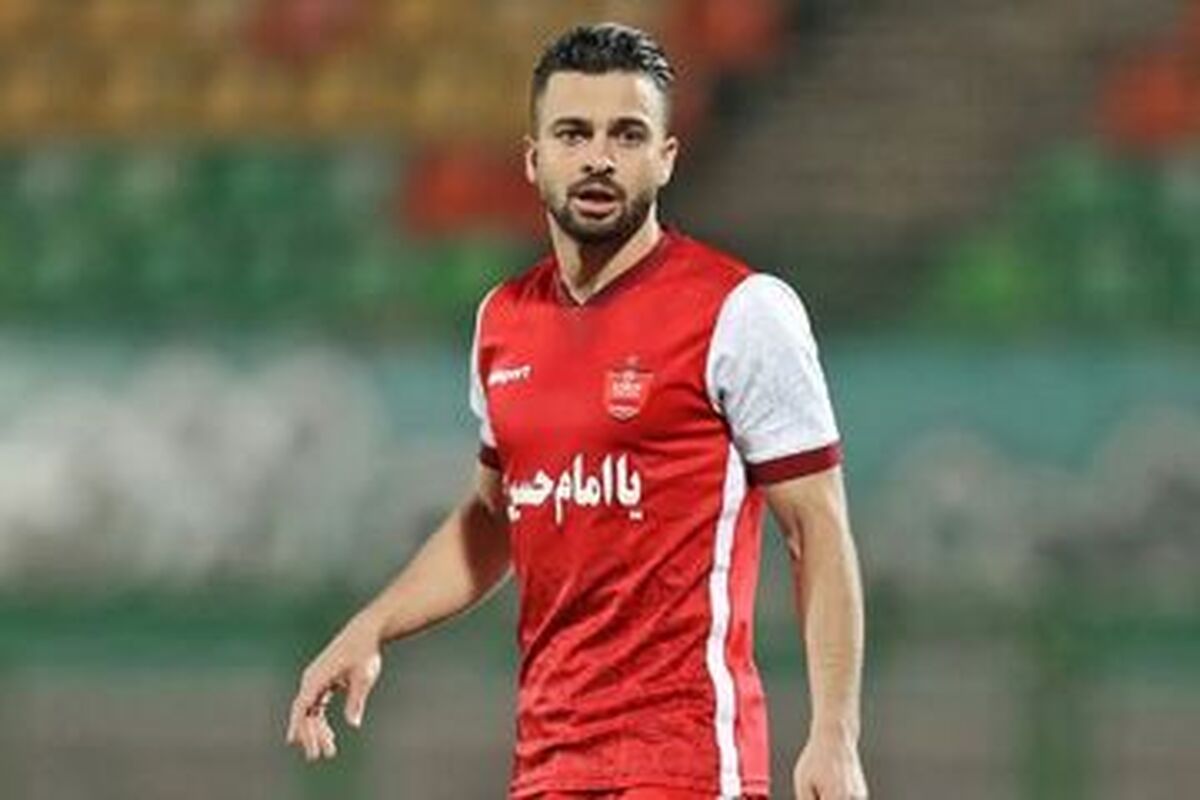 رفیعی قراردادش با پرسپولیس را تمدید کرد