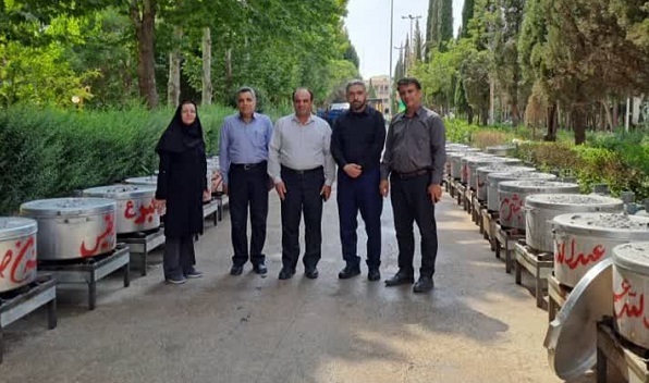 طنین «لبیک یا حسین» در عاشورای سیدالشهدا(ع)/ ایران اسلامی یکپارچه غرق در ماتم شد طنین «لبیک یا حسین» در عاشورای سیدالشهدا(ع)/ ایران اسلامی یکپارچه غرق در ماتم شد