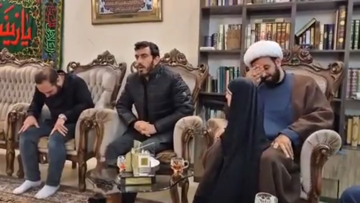 روضهخوانی مهدی رسولی در منزل شهید زاهدی +فیلم