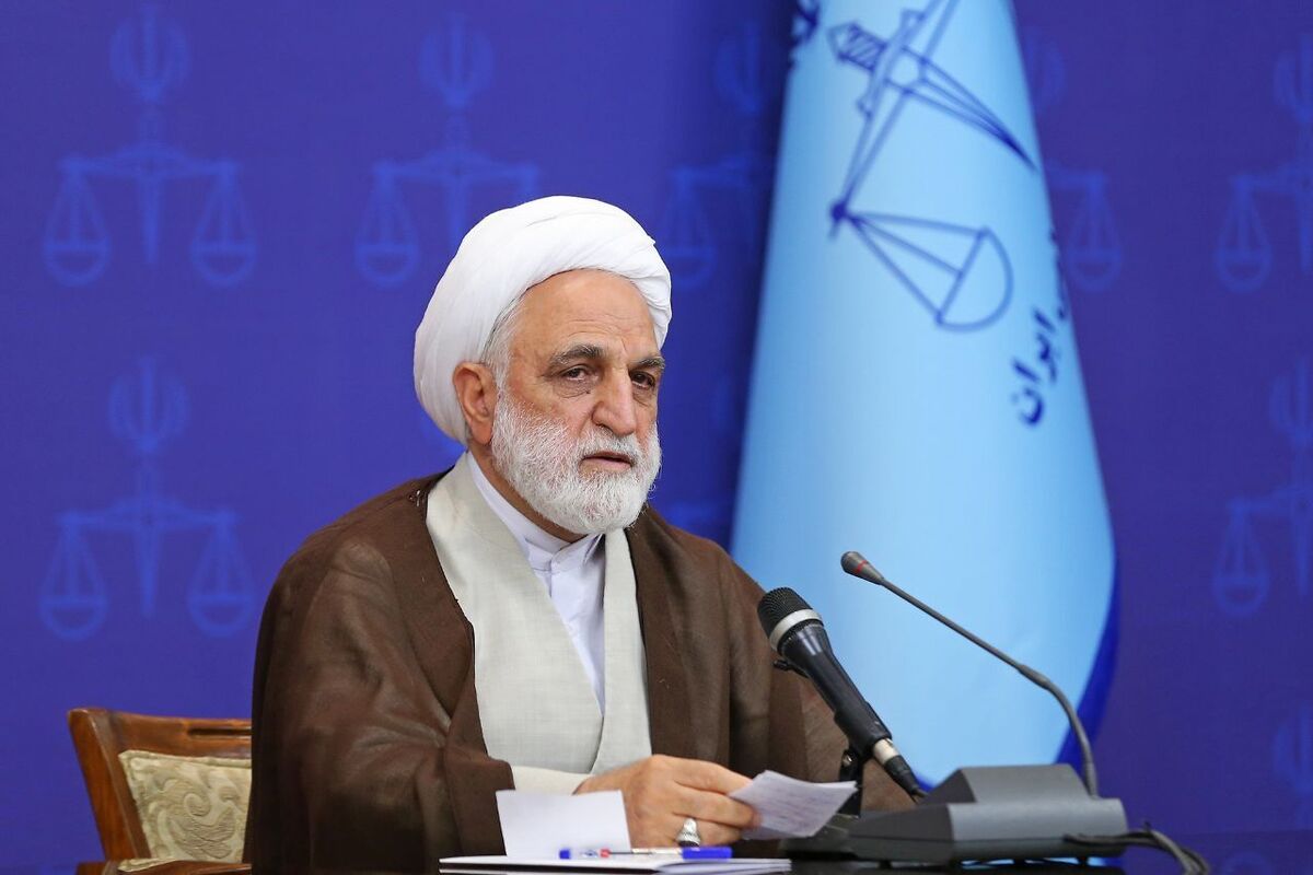 جمهوری اسلامی معتقد به آزادی انسانها در ساحتهای گوناگون است