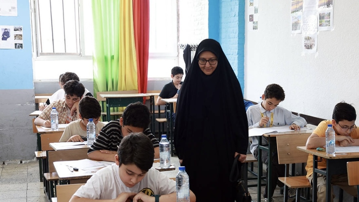 انتشار دفترچه سوالات و کلید آزمونهای هفتم و دهم سمپاد و نمونهدولتی