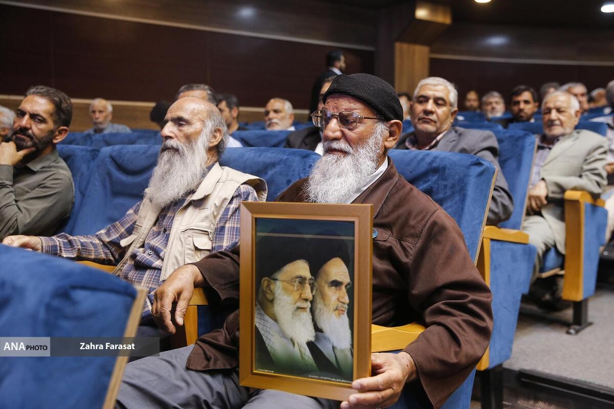 تکریم پیرغلامان هیأتها در مجالس سیاهپوشان