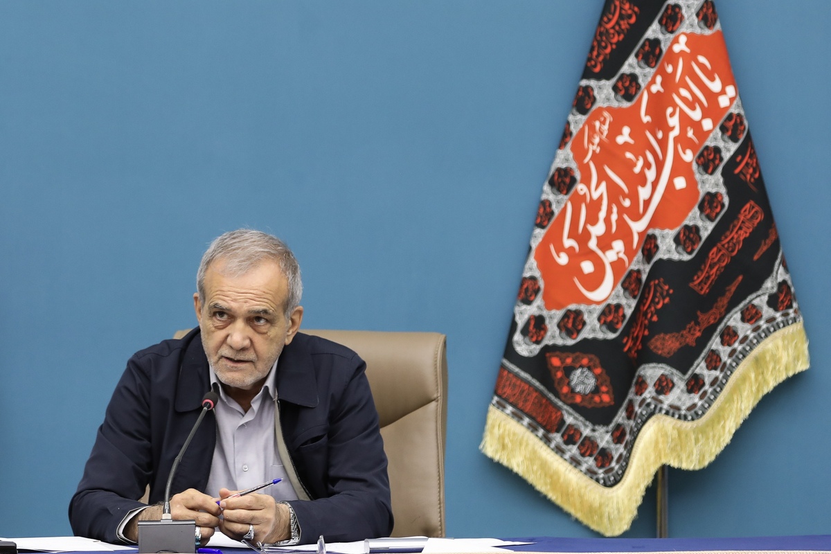 پزشکیان: هیچ توجیهی درباره نارضایتی مردم پذیرفته نیست  همه دستگاه‌ها موظف به انجام تعهدات به بهترین شکل هستند+ فیلم