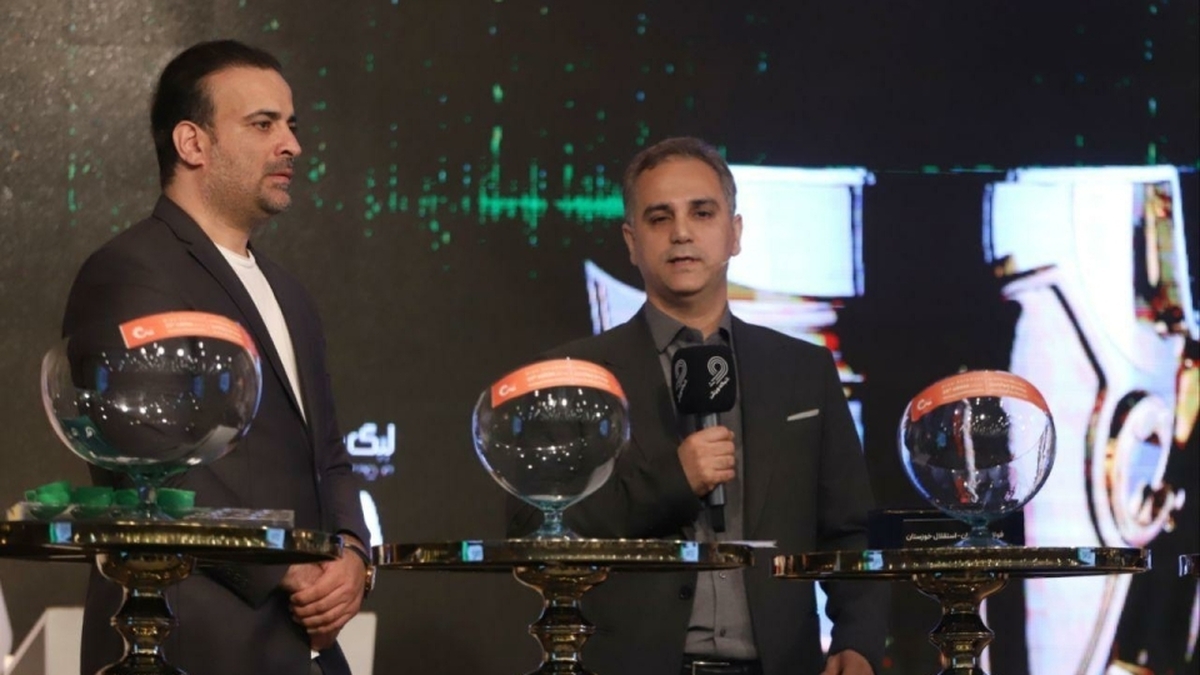 روشنک: استقلال و پرسپولیس نمیتوانند در ۳ هفته اول در تهران بازی کنند! برگزاری بازیهای دو تیم در مشهد و اراک گمانه زنی است