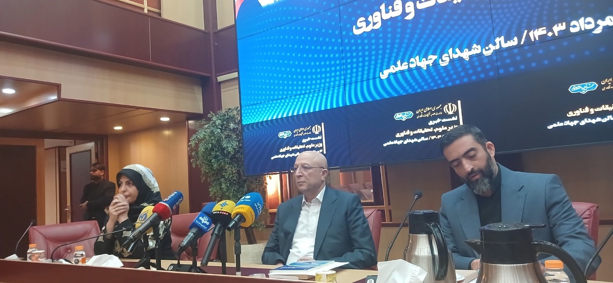 وزارت علوم باید نخستین ارگان استفادهکننده هوش مصنوعی باشد/ هدف از طراحی نظام سنجش و انگیزش جدید در وزارت علوم چه بود؟