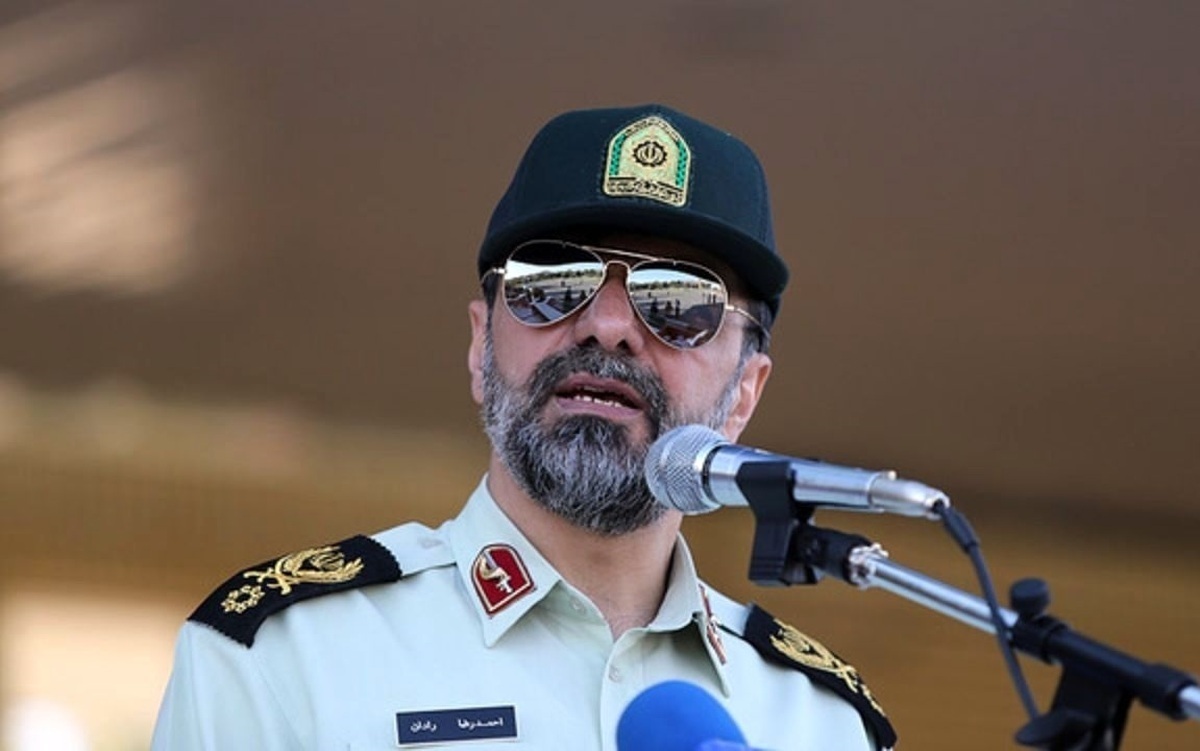 سردار رادان: توقف زائران در مرزها به ۴ ثانیه میرسد
