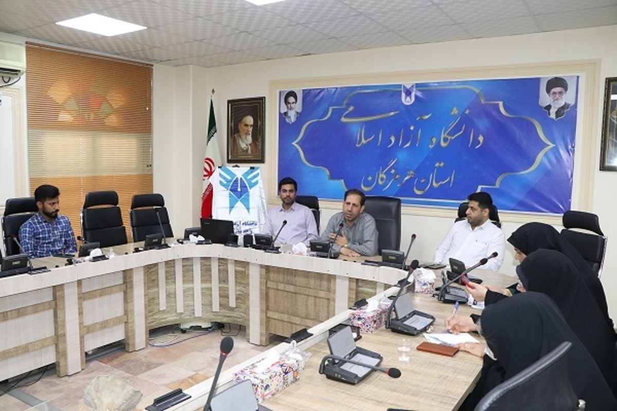 دانشگاه آزاد بیشترین سهم را در اعزام دانشجویان به پیادهروی اربعین دارد