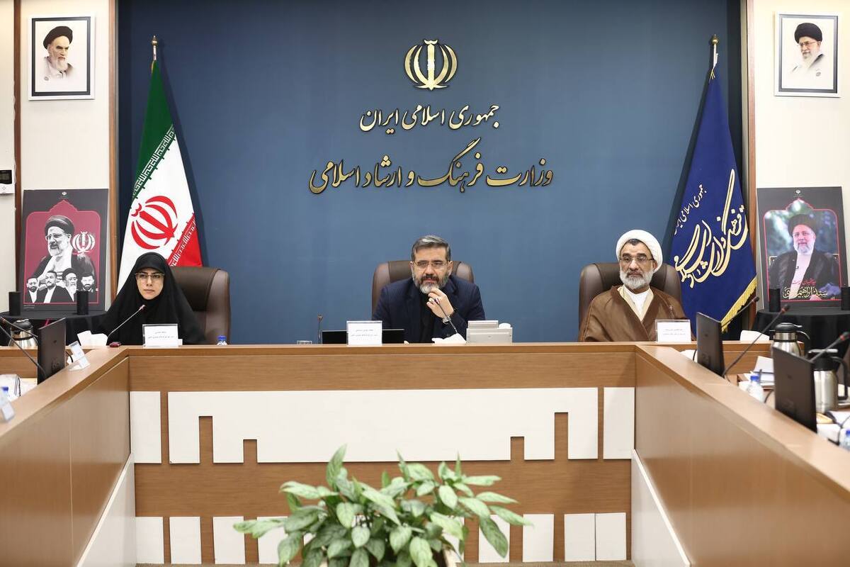 معیارهای واحد باید در تلویزیون، سینما و شبکه نمایشخانگی اعمال شود