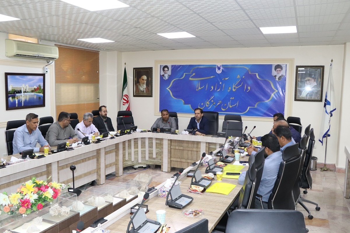 لزوم گفتمانسازی در دانشگاهها با محور مسائل روز دنیای اسلام