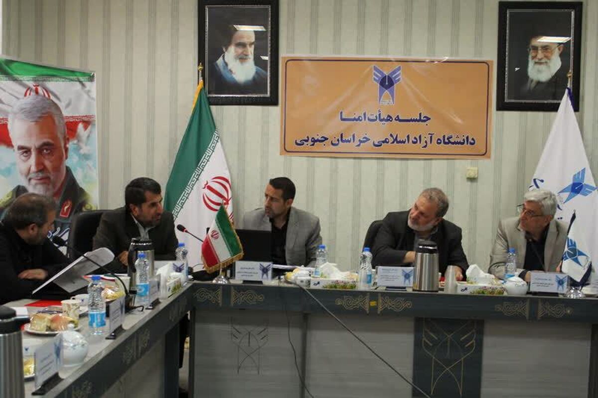 دانشجویان از رشتههای استراتژیک غفلت کردهاند خراسانجنوبی مستعد باغداری و کشاورزی