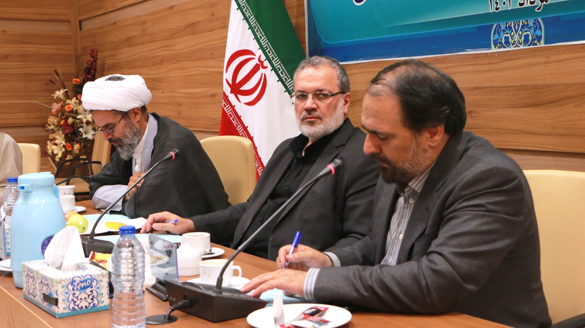 هویتبخشی علمی و فرهنگی؛ مشخصههای مورد تأکید دانشگاه آزاد/ به وضع موجود قانع نیستیم