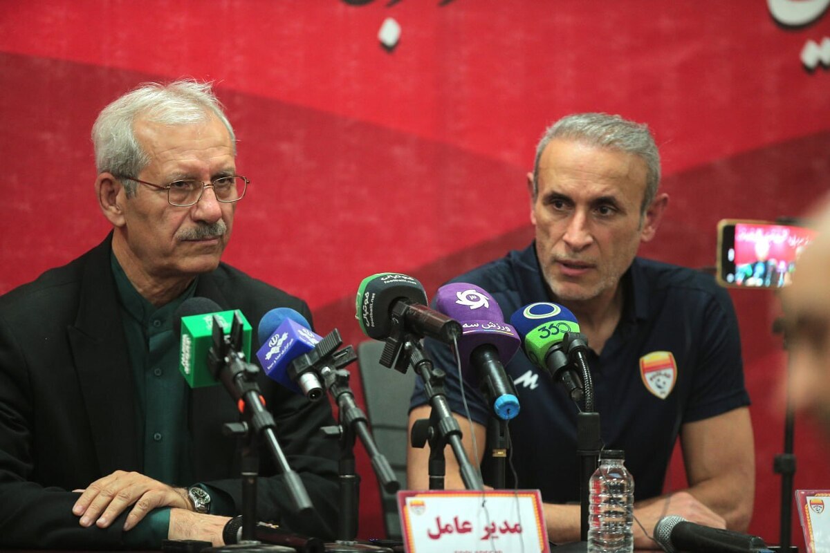 نصیرزاده: گلمحمدی تا پایان فصل سرمربی فولاد است مشکل او حل میشود و هیچ حرفی درباره پرداختیها نزده