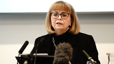 آیا یک زن پس از ۸۰۰ سال ریاست دانشگاه آکسفورد را بر عهده خواهد گرفت؟ آیا یک زن پس از ۸۰۰ سال ریاست دانشگاه آکسفورد را بر عهده خواهد گرفت؟