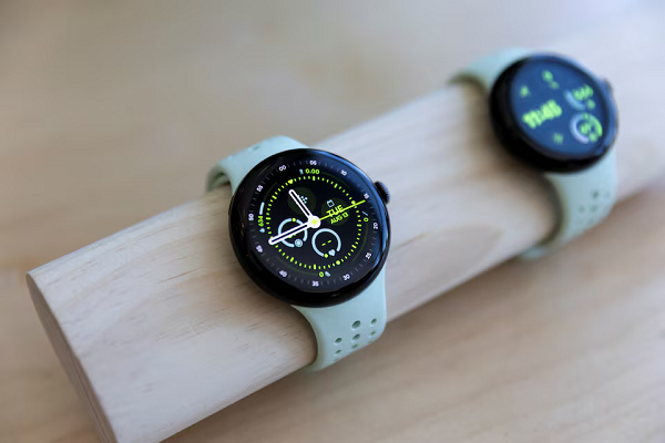 گوگل از گوشی هوشمند &laquo;پیکسل ۹&raquo; رونمایی کرد