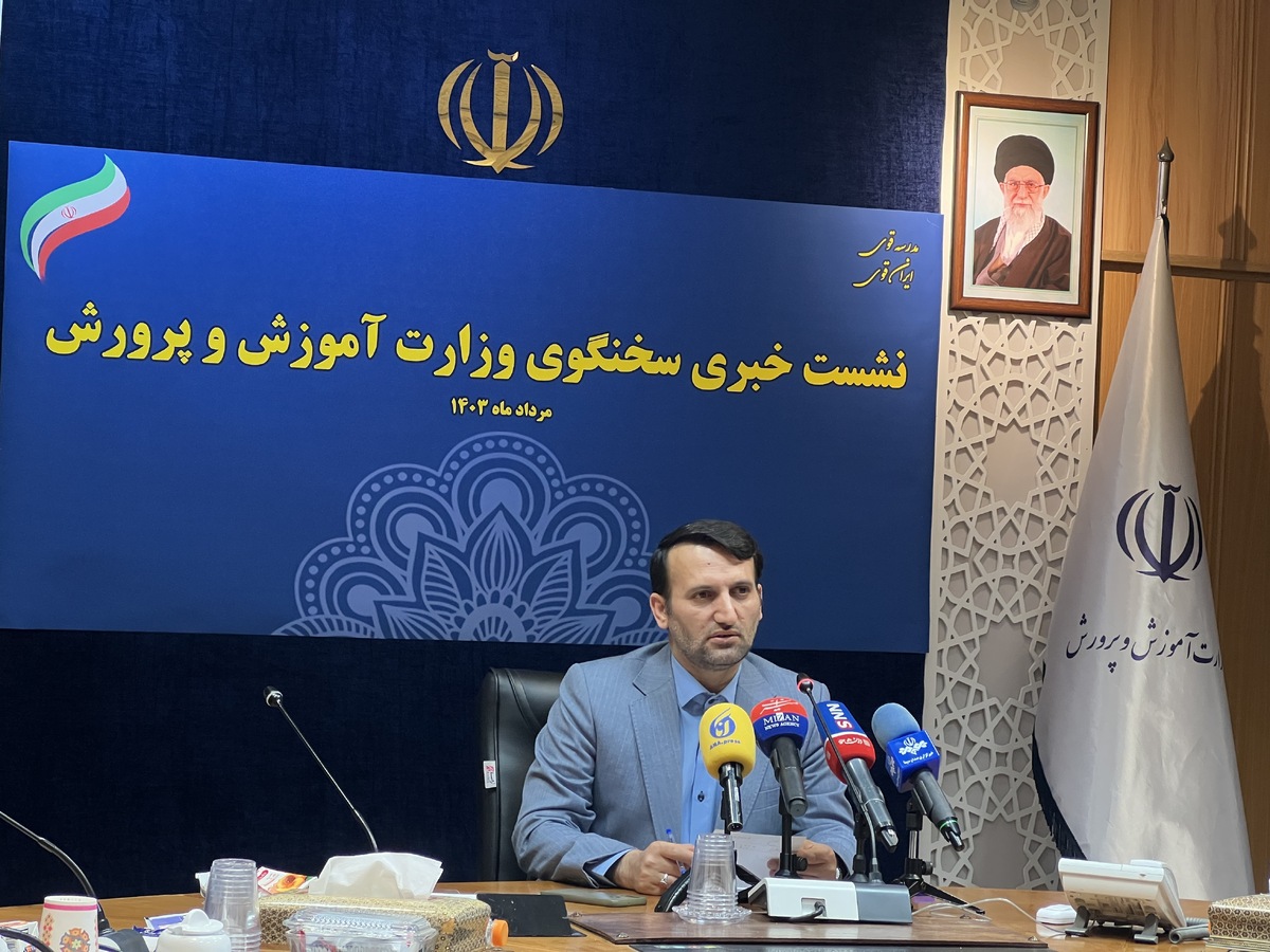 کمبود ۱۷۶ هزار معلم، همچنان باقی است تعداد دانشآموزان مقاطع مختلف تحصیلی چقدر است؟