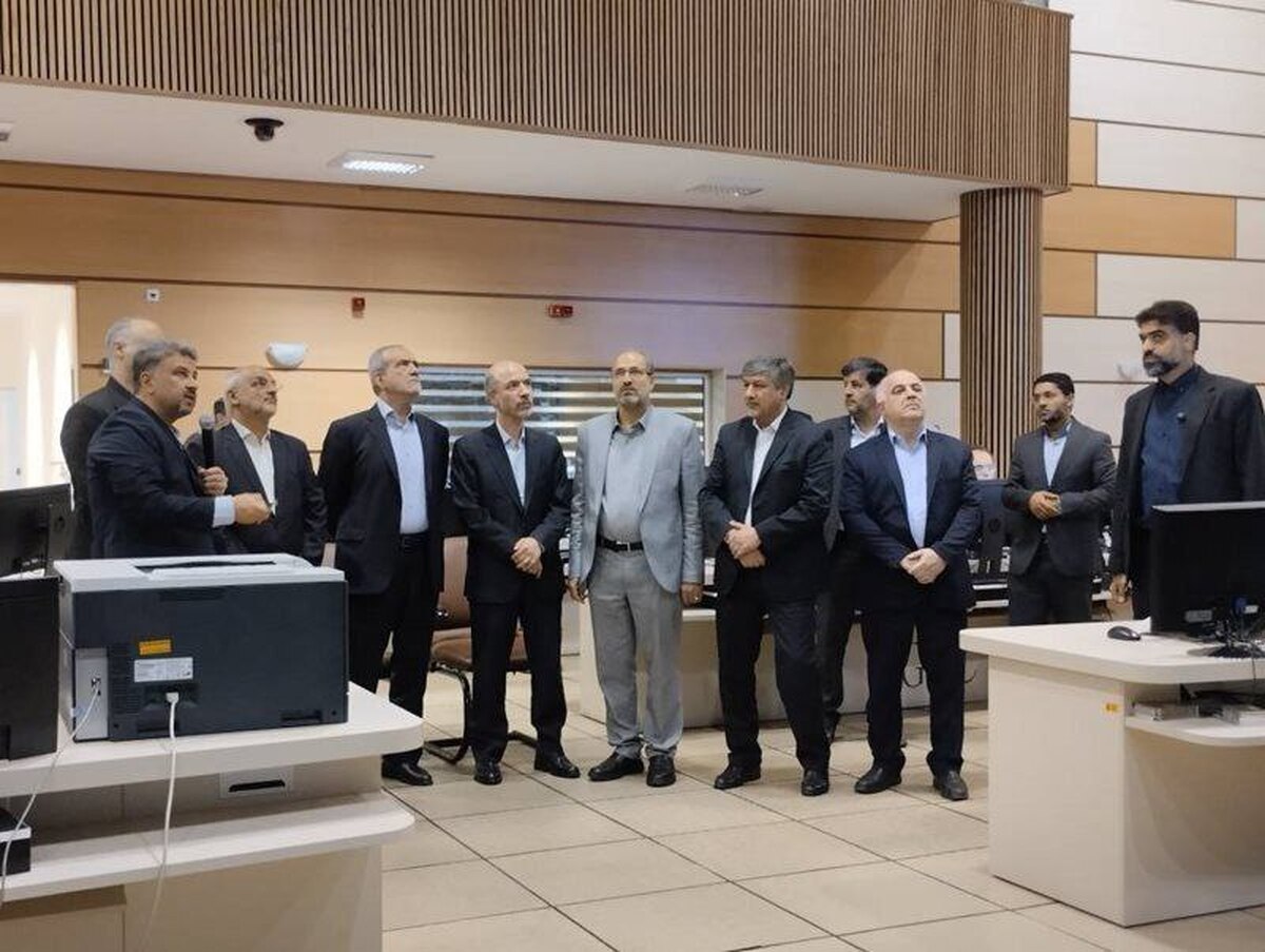 حضور رئیسجمهور در دیسپاچینگ برق در روزهای پرمشغله دولت