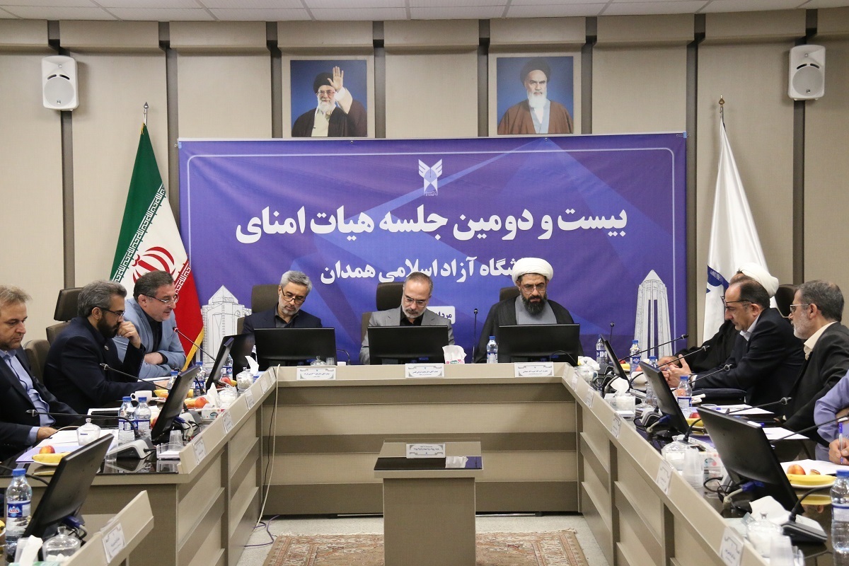 حمایت استاندار همدان از حرکت دانشگاه آزاد به سمت رشتههای مهارتمحور