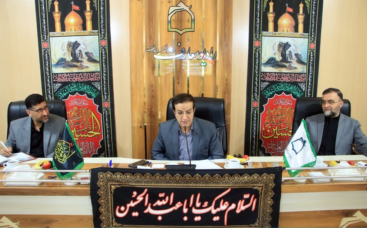 ساخت برنامه های رادیویی معارفی در حوزه مباحث شهرنشینی