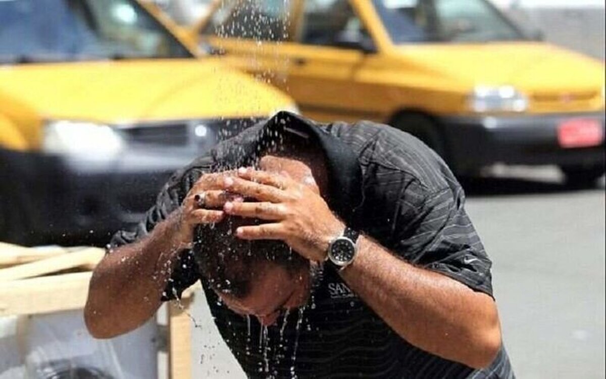 ثبت دمای بالای ۴۰ درجه در ۲۱ شهر اصفهان امروز گرمترین روز سال است