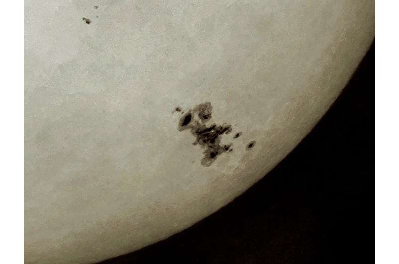 رمزگشایی از اسرار خورشید با نقاشیهای قدیمی کپلر رمزگشایی از اسرار خورشید با نقاشیهای قدیمی کپلر