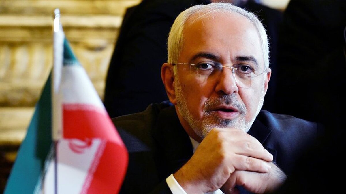 ظریف: بررسی نهایی گزینههای وزارت به بعد از مراسم تحلیف موکول میشود