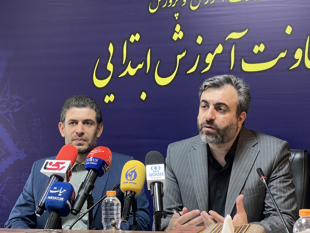 تحویل یک هزار و ۴۹۱ پروژه پرورشی و آموزشی در قالب ۶ هزار و ۸۶۰ کلاس درس به دانشآموزان