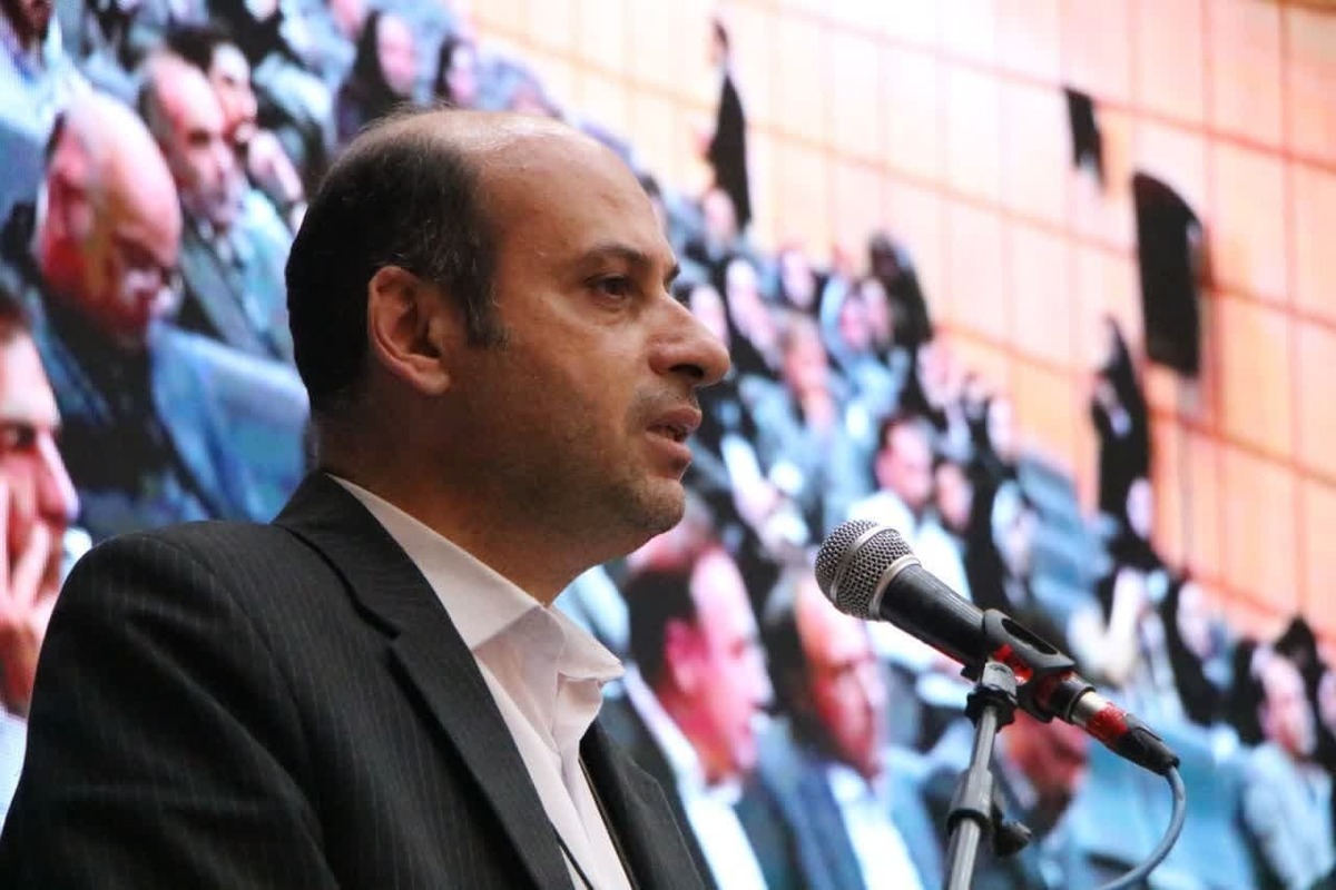 خطر خشکی دریاچه ارومیه آینده نسلها را غیرقابل بازگشت میکند