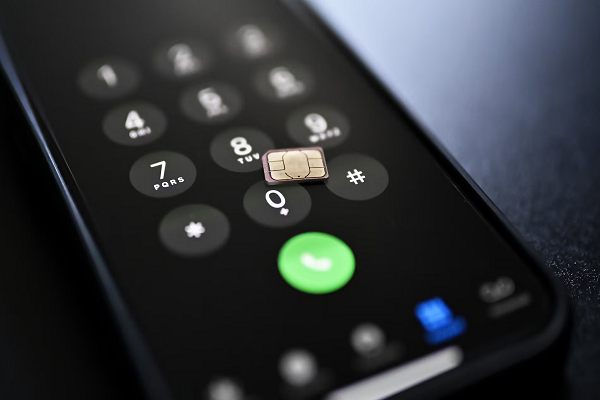 راهنمای جامع خرید تلفن همراه برای فرزندان راهنمای جامع خرید تلفن همراه برای فرزندان