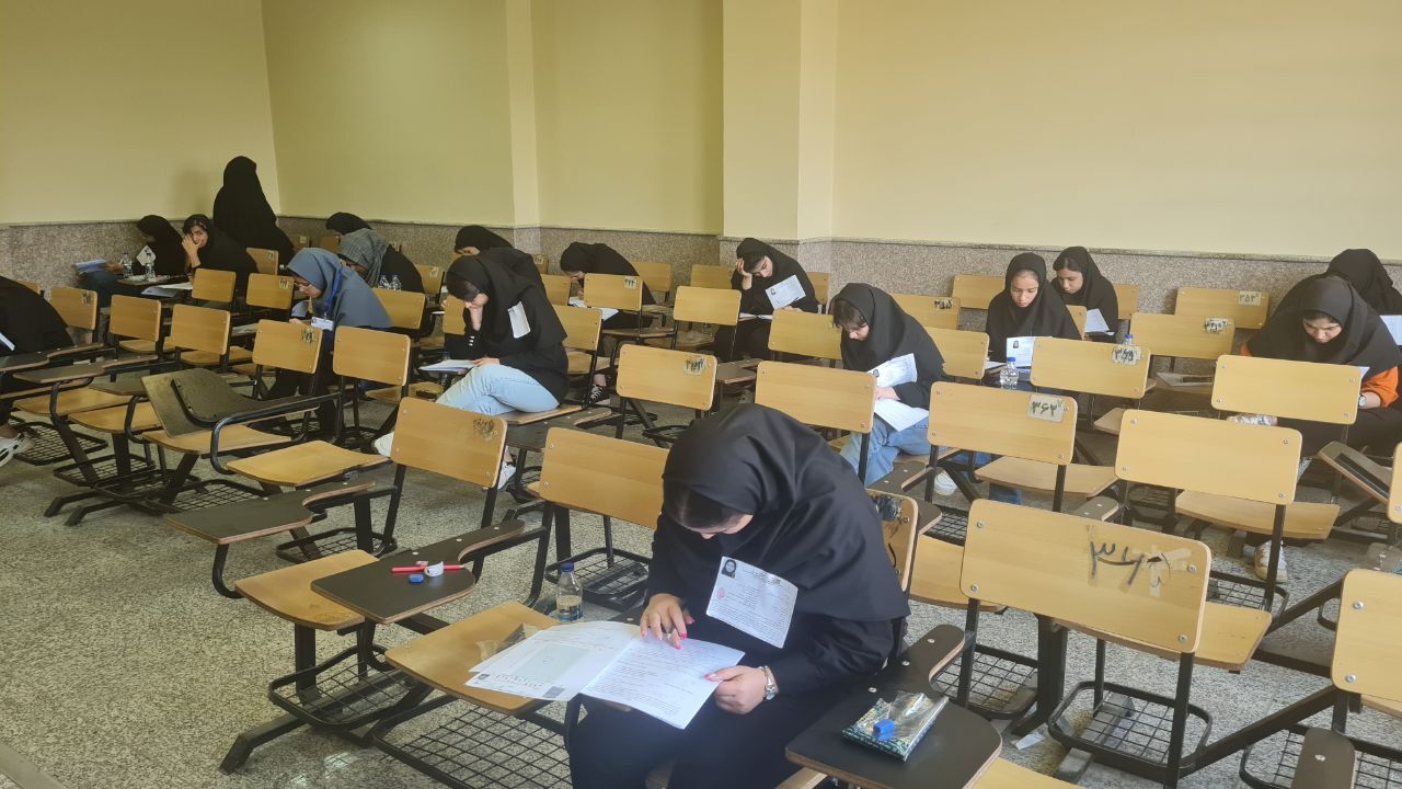 رقابت داوطلبان کاردانی پیوسته و کارشناسی ناپیوسته در دانشگاه آزاد لنجان رقابت داوطلبان کاردانی پیوسته و کارشناسی ناپیوسته در دانشگاه آزاد لنجان