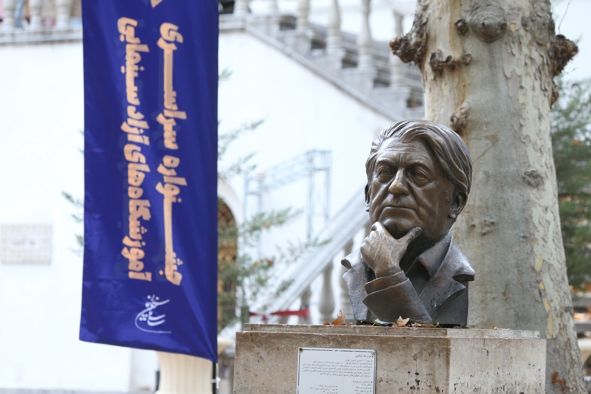 تأثیر «تحریمها» بر استفاده از فناوری در سینمای ایران/ مانع زیاد است اما متوقف نمیشویم////// تأثیر «تحریمها» بر استفاده از فناوری در سینمای ایران/ مانع زیاد است اما متوقف نمیشویم//////