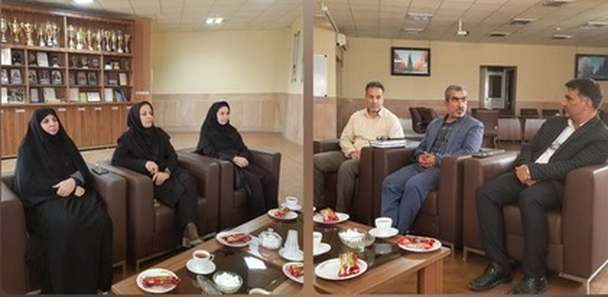 لزوم تولیدمحتوای علمی و دینی بهمنظور اقناعسازی جوانان در مسائل فرهنگی