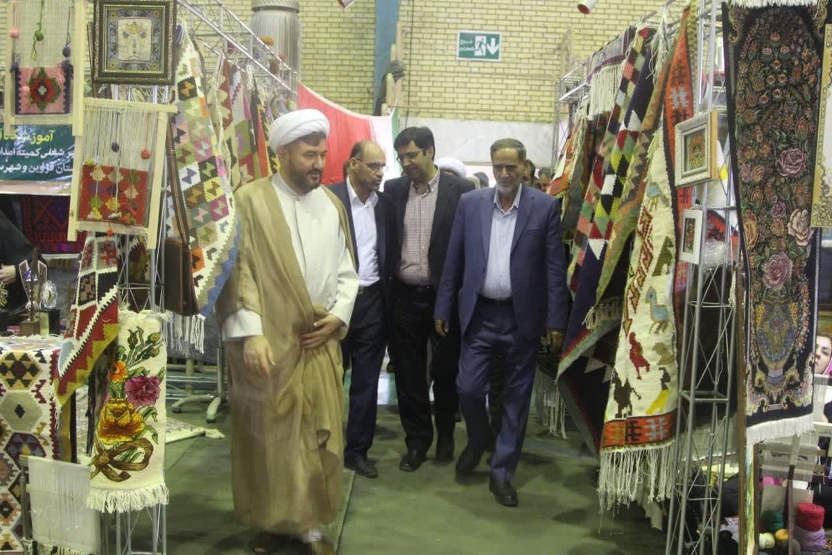 بازطراحی ارتباط صنعت و دانشگاه در رویداد سهضلعی صدرا بازطراحی ارتباط صنعت و دانشگاه در رویداد سهضلعی صدرا