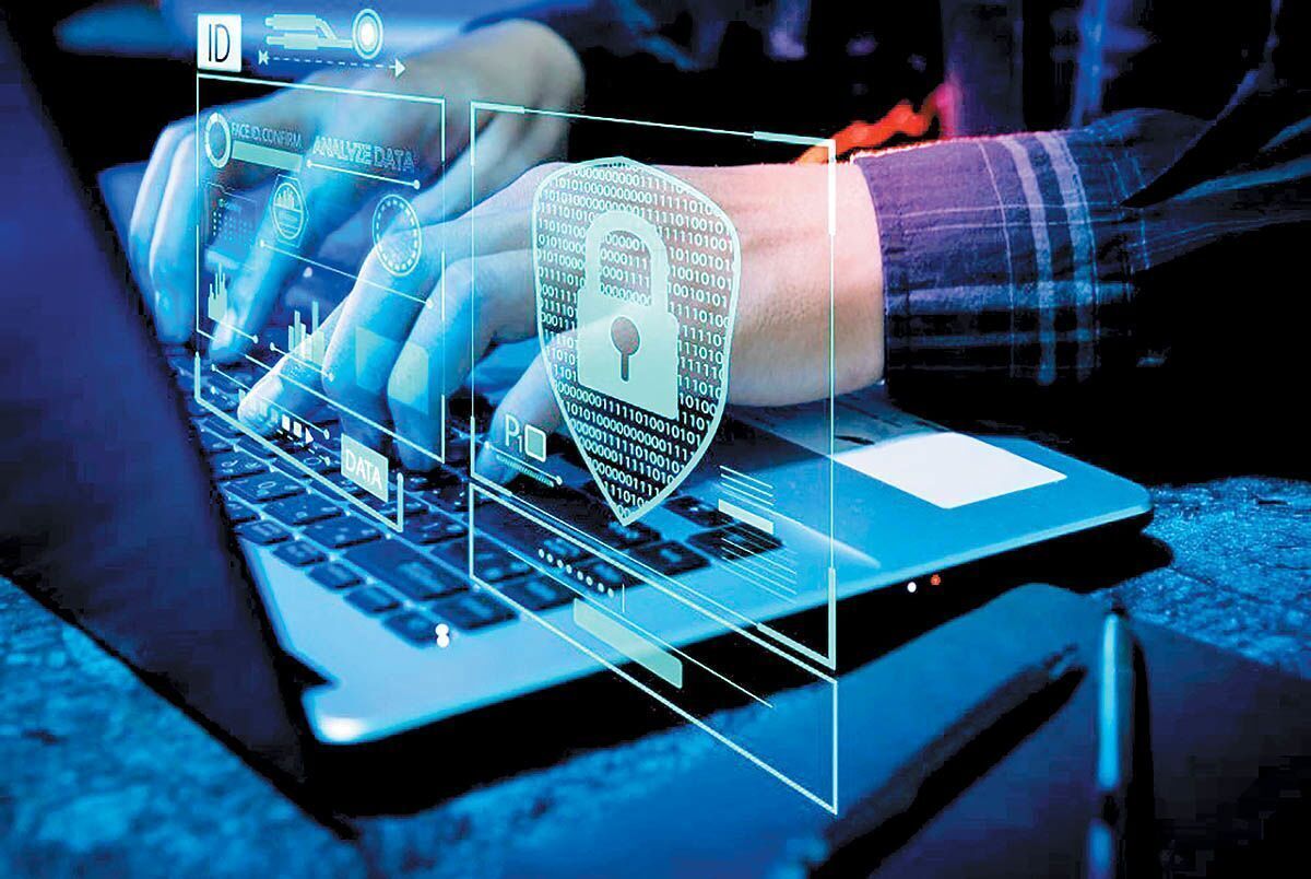 تامین قطعات بومی و سامانههای ارتباطی دو راهبرد مهم دولت سیزدهم بود