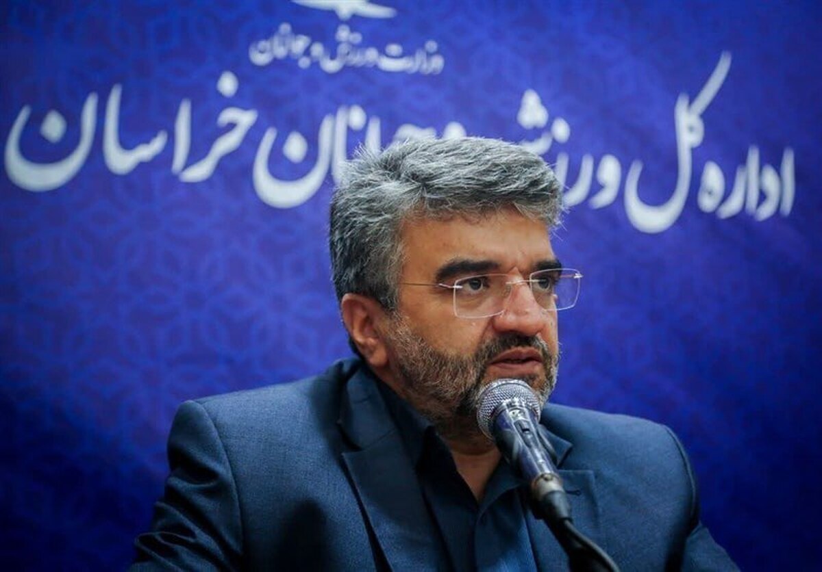 چمن استادیومهای ثامن و امام رضا وضعیت خوبی دارند/اعلام دلیل انتخاب ثامن برای سرخابیها و تایید حضور بانوان در ورزشگاه