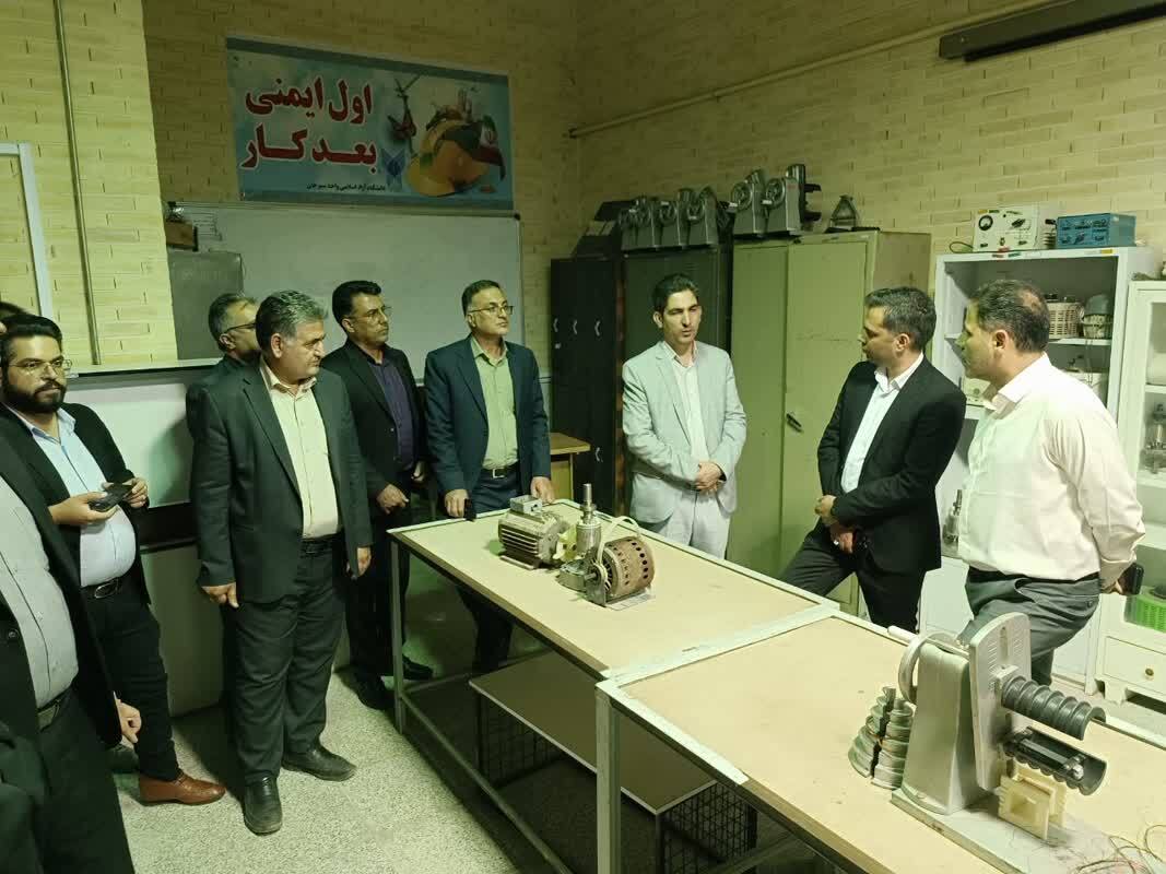 احداث نخستین مدرسه تخصصی مجتمع آموزشی با رویکرد ایرانی - اسلامی در سیرجان احداث نخستین مدرسه تخصصی مجتمع آموزشی با رویکرد ایرانی - اسلامی در سیرجان