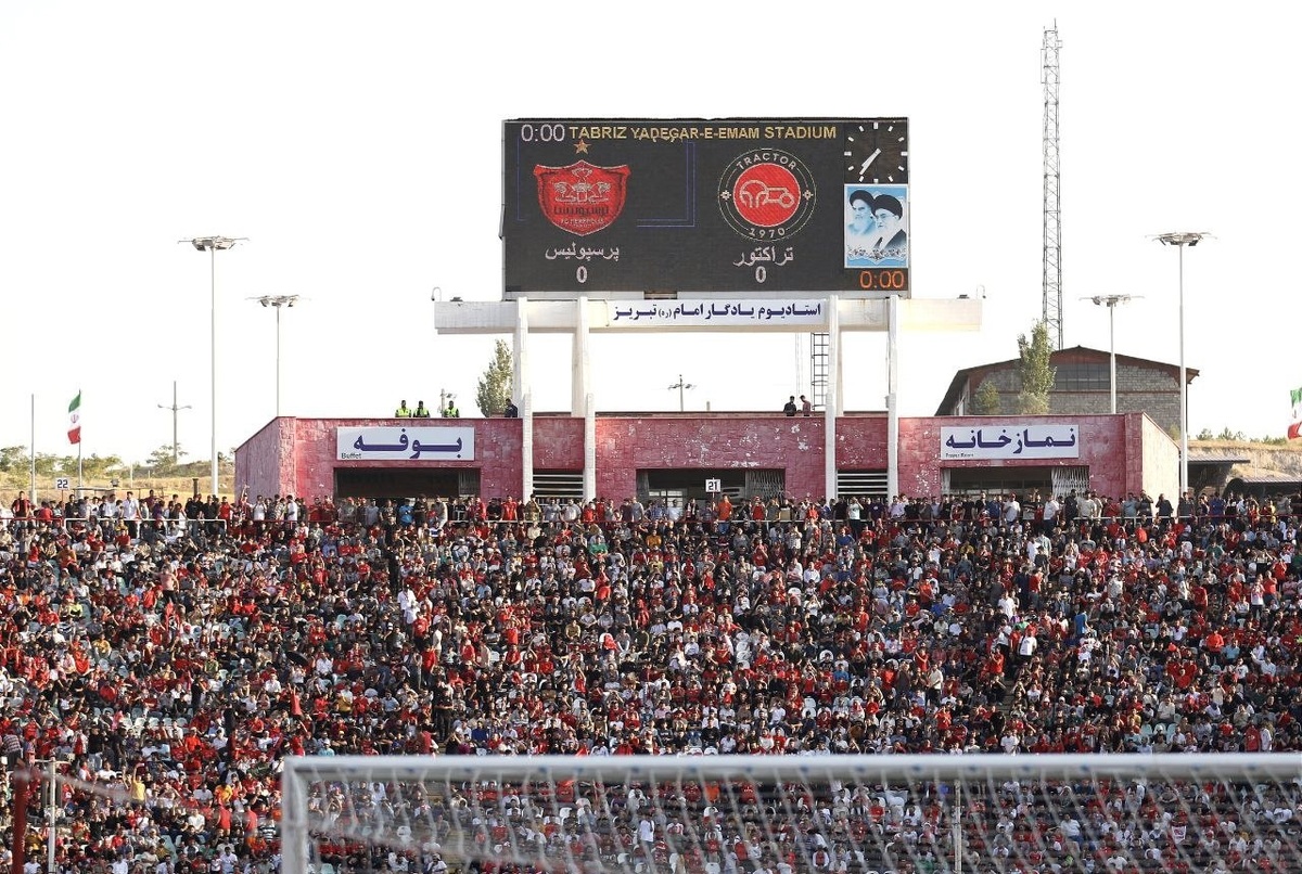 ششگلانی: در بازی تراکتور-پرسپولیس حضور تماشاگران با کد ملی اجرا نشد حضور داوران VAR در کانکس نظر فدراسیون بود