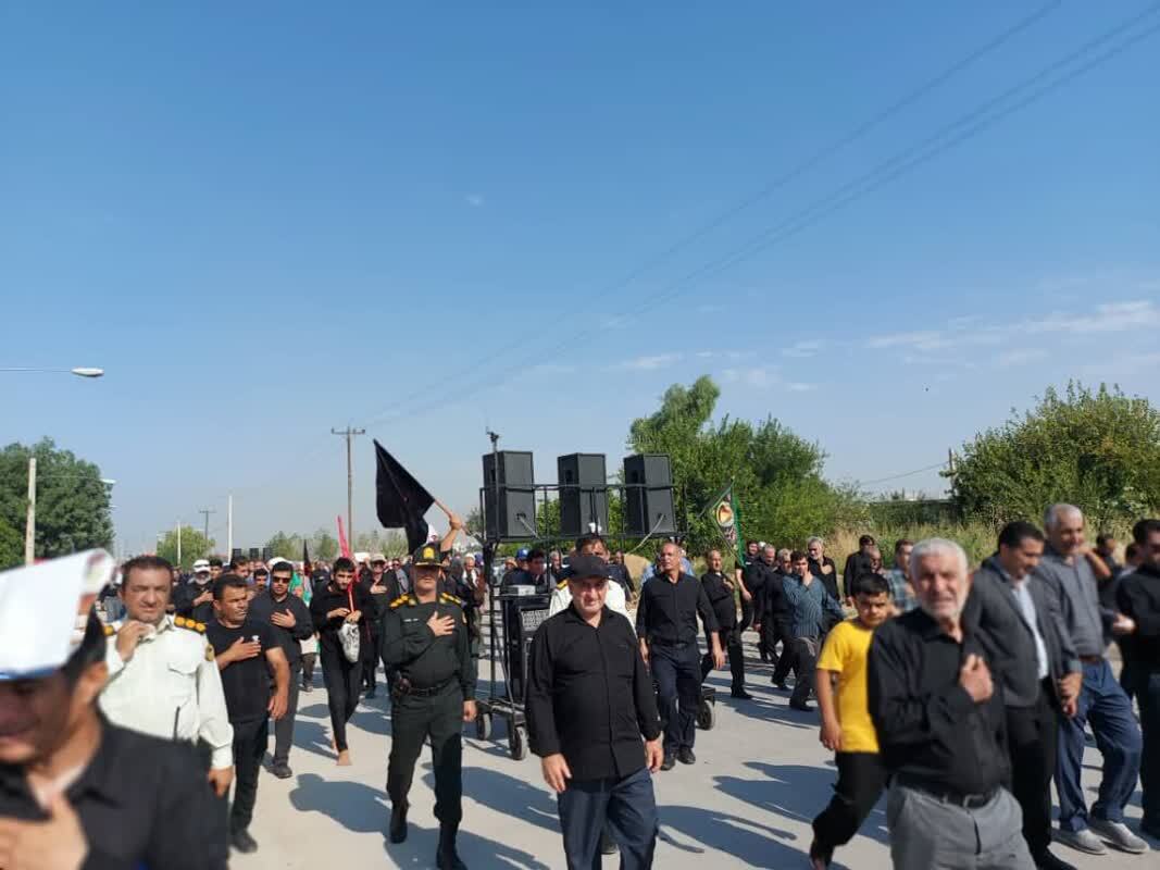 گام به گام با کاروان «طریقالحسین» در اربعین حسینی؛ شور حسینی «جاماندگان» در ایران گام به گام با کاروان «طریقالحسین» در اربعین حسینی؛ شور حسینی «جاماندگان» در ایران