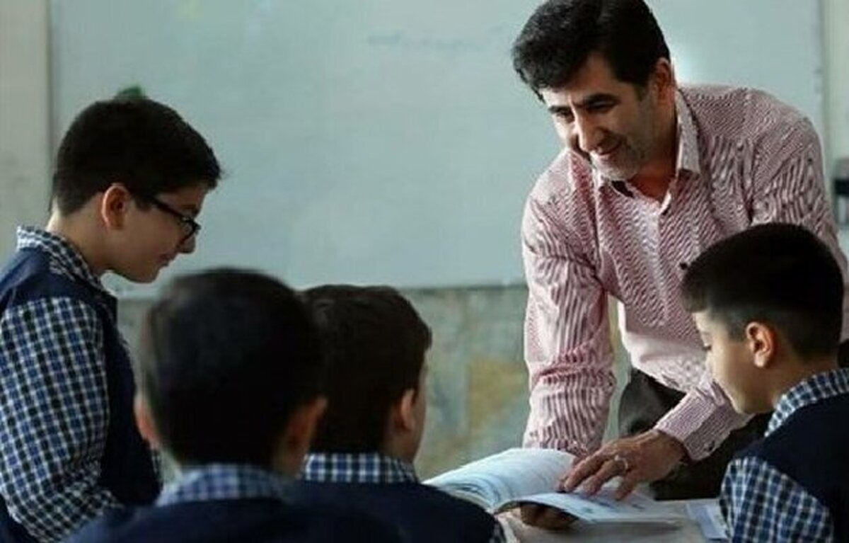 خدمت اضافه معلمان بازنشسته ممنوع شد